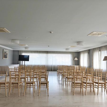 Hotel Sercotel Cuatro Postes Avila Bagian luar foto